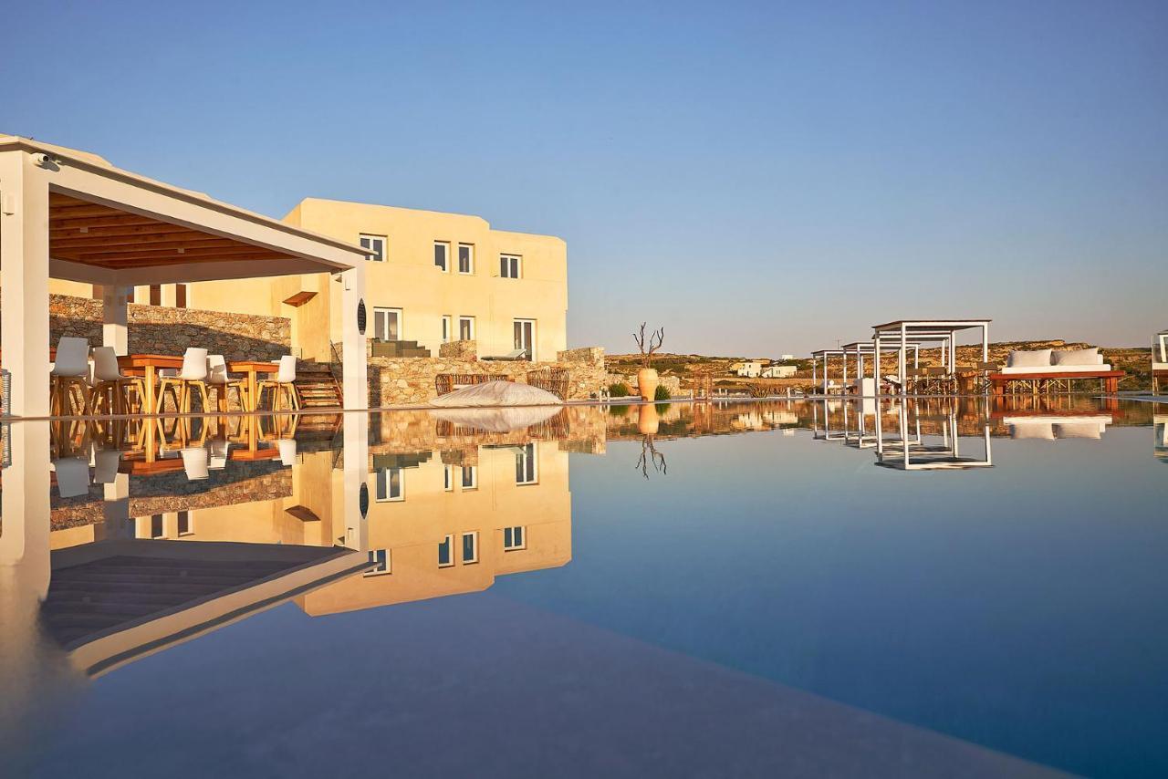 Avaton Hotel Folegandros Town Exterior photo